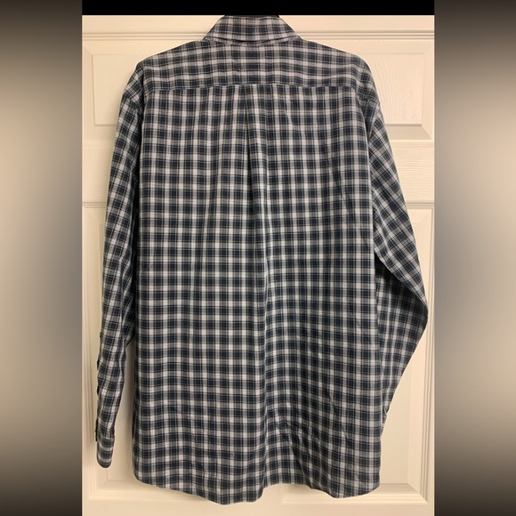 L.L. Bean Wrinkle Resistant Plaid Button Down Shirt Size L- Reg - Picture 3 of 8